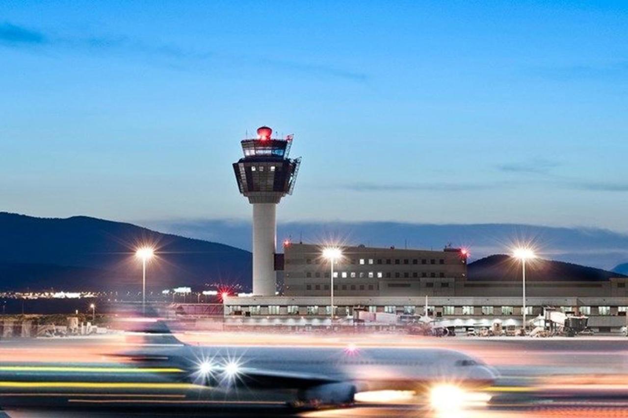 Σπίτι διακοπών Lux House Next To The Airport Of Athens. Transport 24h Αρτέμιδα
